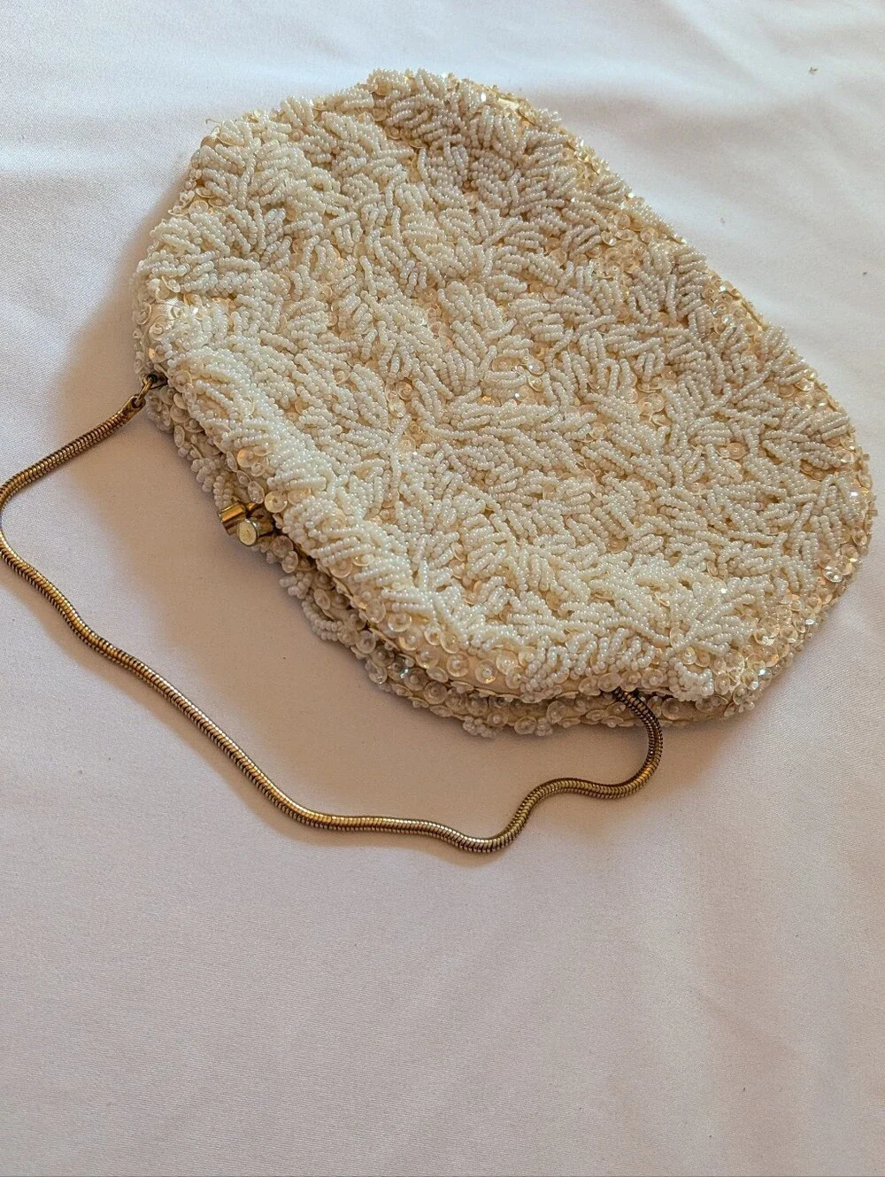 N/A elegant cream